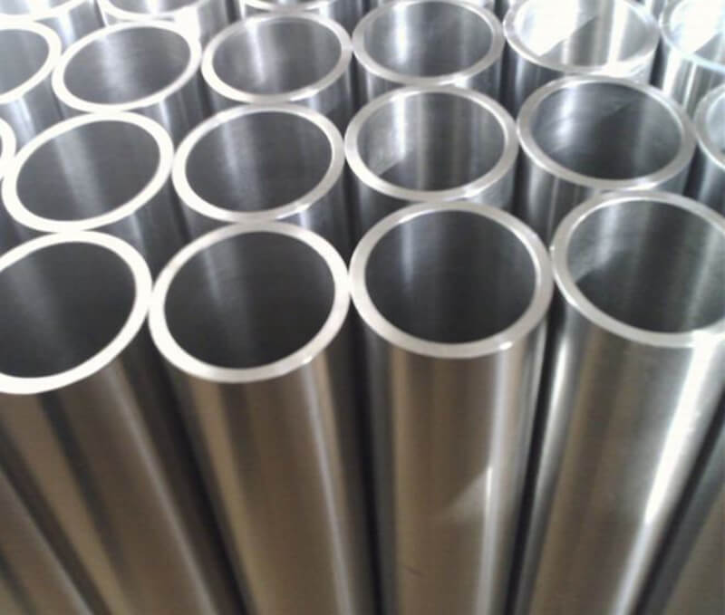 Thép ống đúc chủ yếu được làm từ thép hợp kim