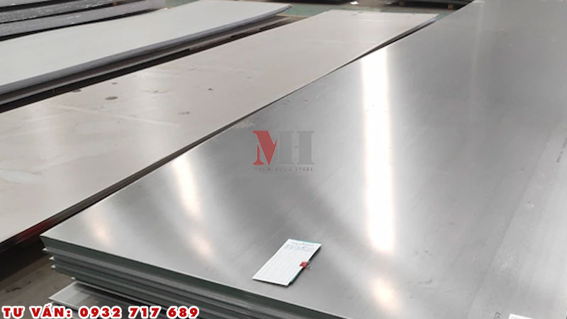 Giá inox 304 bao nhiêu tiền 1kg? Bảng giá cập nhật mới nhất 2025